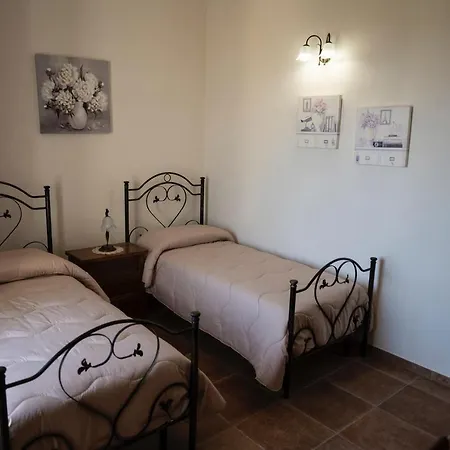 La Goccia D'oro Farm stay *